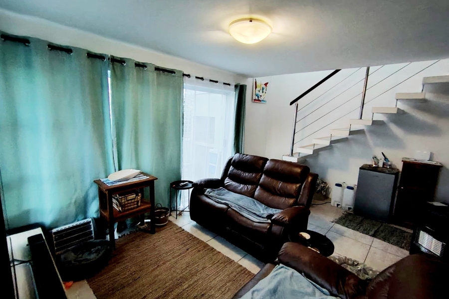 To Let 2 Bedroom Property for Rent in Knysna Central Western Cape